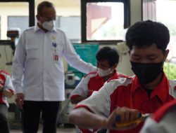 Kepala BLK Kendari Sidak Workshop, Pantau Proses Pelatihan Berjalan Lancar