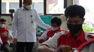 Kepala BLK Kendari Sidak Workshop, Pantau Proses Pelatihan Berjalan Lancar