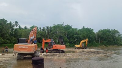 Remaja di Unaaha yang Hilang Dihantam Arus Sungai Belum Ditemukan