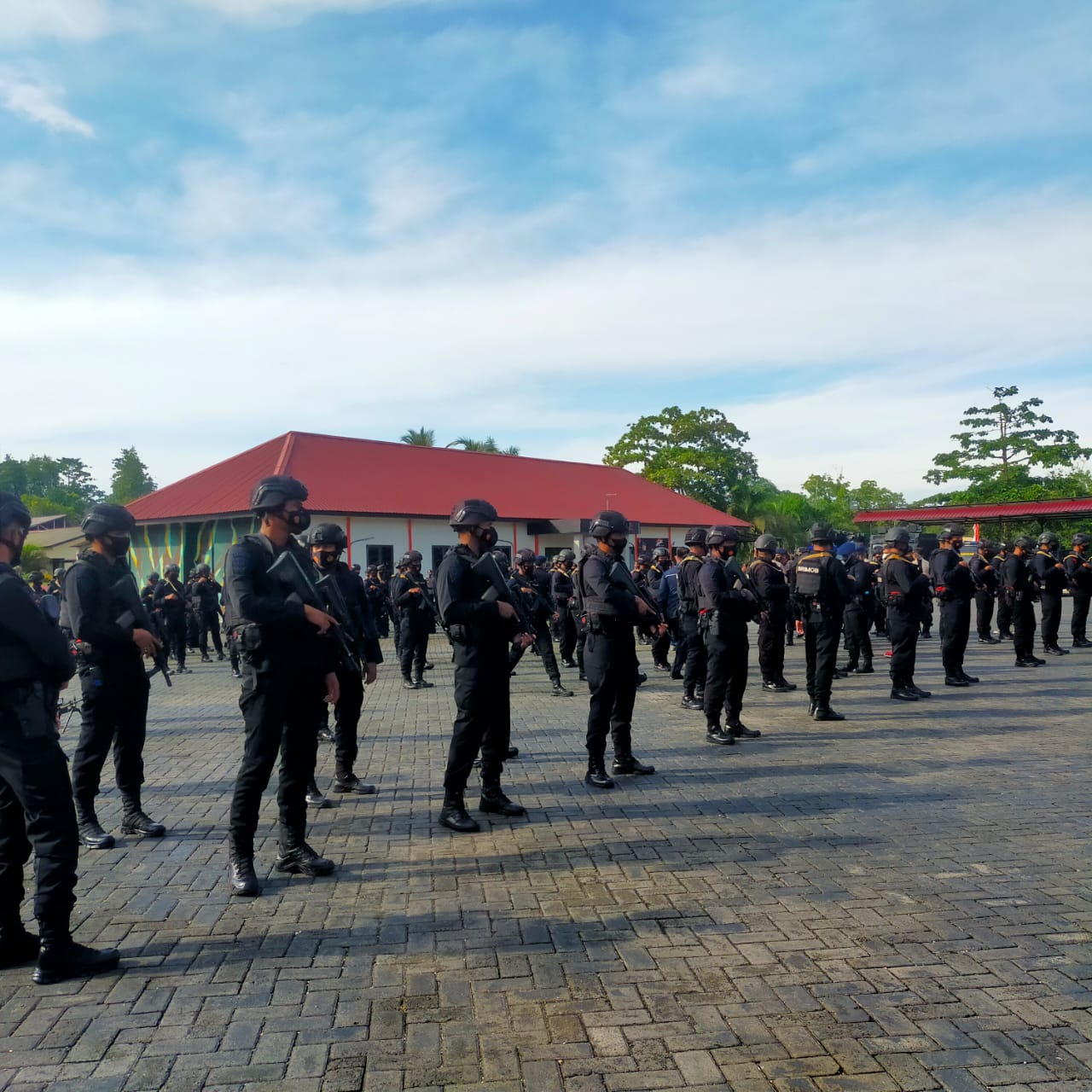 Satu Kompi Brimobda Sultra Dikirim ke Papua Amankan PT Freeport