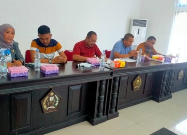 Ketua DPRD Konawe Perjuangkan Nasib Guru Honorer dan TK di Konawe