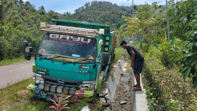 Bocah 16 Tahun Nyopir Truk Tabrak Pemotor hingga Tewas di Koltim