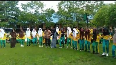 Tingkatkan Sadar Budaya Pelajar di Konawe Melalui Tarian Lulo