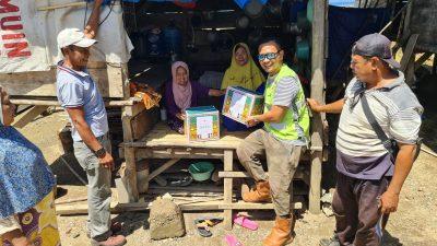 Jelang Lebaran, PT GKP Bagi THR Berupa Bingkisan di Lingkar Tambang