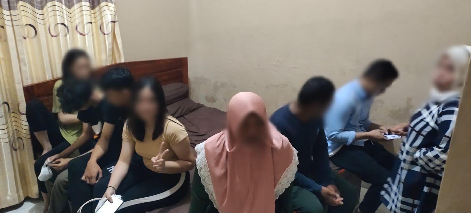 Uraa! 4 Pasangan Bukan Suami Istri di Unaaha Terciduk Ngamar di Hotel