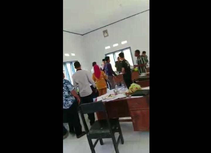 Ketuk Palu DPT Nyaris Ricuh di Konawe, Warga Kesal Tak Ada Pengamanan oleh Polisi