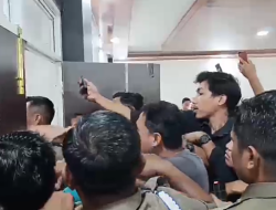 Sengketa Lahan Picu Kericuhan di RDP DPRD Sultra, Wartawan Terlibat Saling Dorong Oleh Pihak Perusahaan