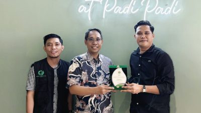 PT CARSURIN Raih Penghargaan CSR dari Celebes Conservation Center di Kendari